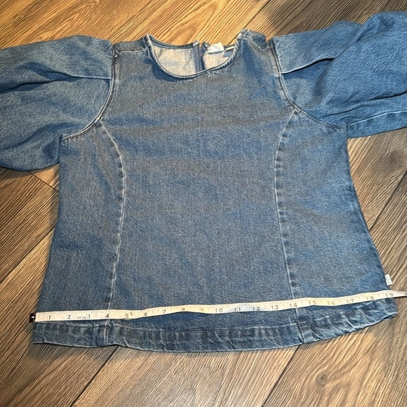 Levi’s denim puff sleeve top - Picture 7 of 11